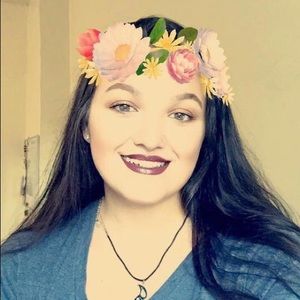 Meet your Posher, Allyssa